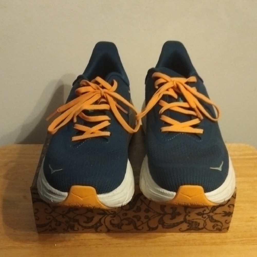 Used Mens Navy and Orange Hoka Athletic Sneakers - Size 10.5